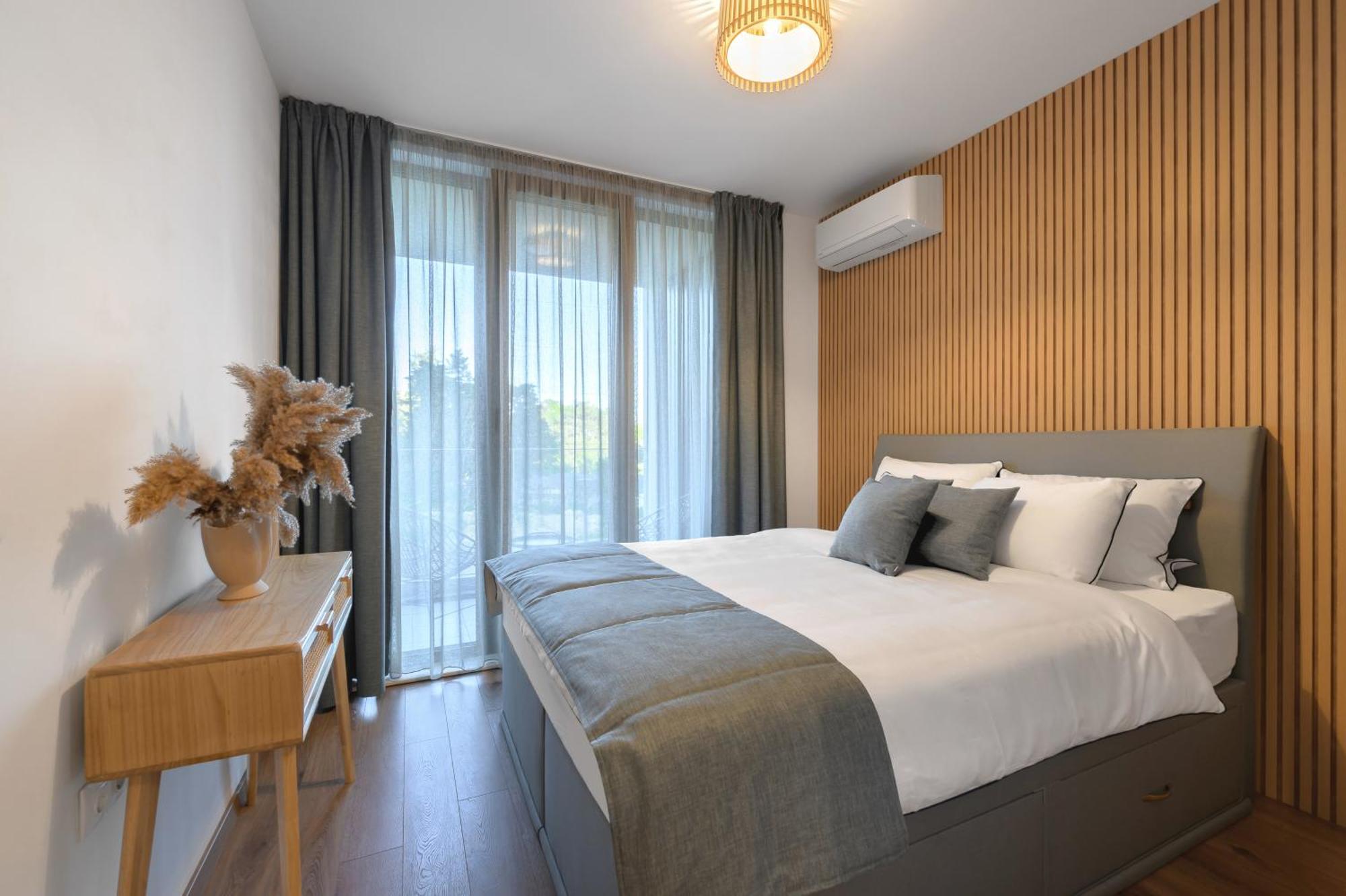 Boho Sea View One-Bedroom Pool & Spa Apartment Saints Constantine and Helena Exterior foto